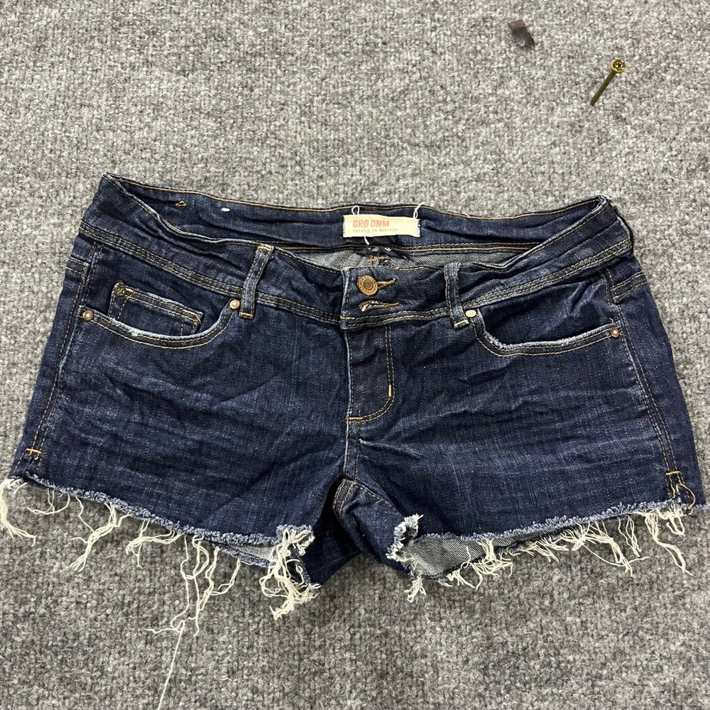 GRG DNM Shorts Womens Size 7 Dark Wash Cut Off Raw Hem Low Rise Stretch Casual